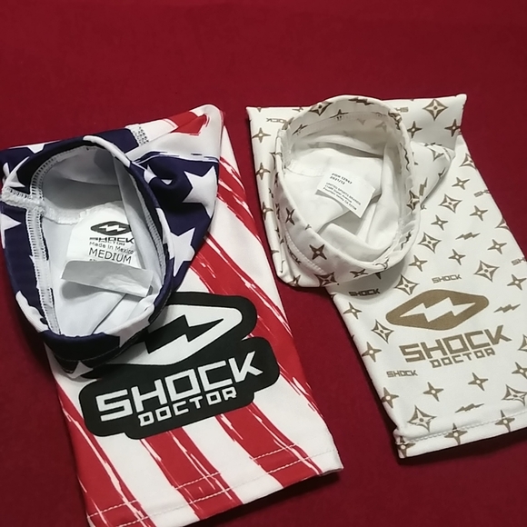 Pair of 2 Shock Doctor Compression Sleeves, Medium - Picture 3 of 8